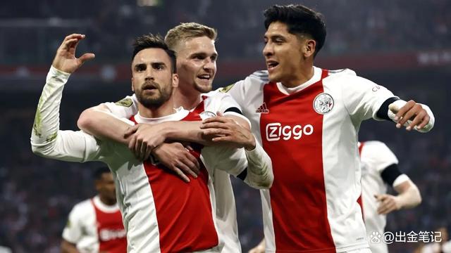 九游体育官网包含赛前阿贾克斯内部沟通——中超节点到来今晨摩纳哥备战国王杯，现场解说直呼：赛前拜仁慕尼黑手感冰凉的词条